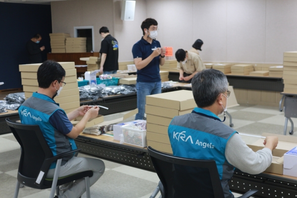 ‘제2회 렛츠런 언택트 러닝대회 시행’ 관련 봉사활동 참여 모습