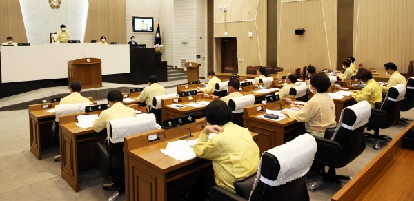 당진시의회 제76회 임시회 개회식.