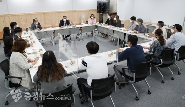 정책연구원 간담회