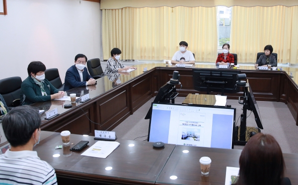 코로나 시대 극복 위해 1004주민정책참여단 운영에 화상회의 시스템 도입