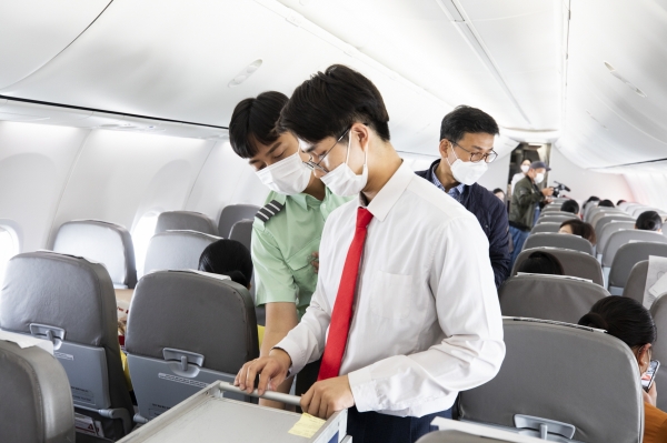 항공운항과, 티웨이 항공훈련센터 체험실습 진행 모습