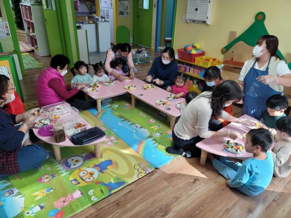 어린이집 대상 로컬푸드 급식데이 운영