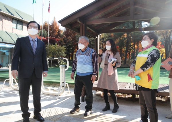 만년동 동네마실에 나선 장종태 서구청장