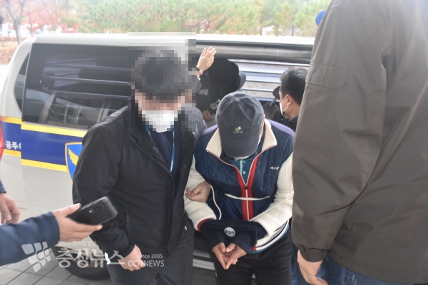 지난 6일 피의자가 구속심문을 위해 논산지원에 들어서는 모습