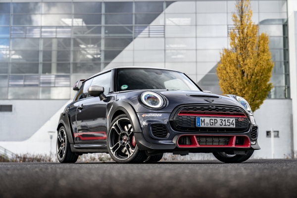 한국타이어 장착 미니 JCW GP 1