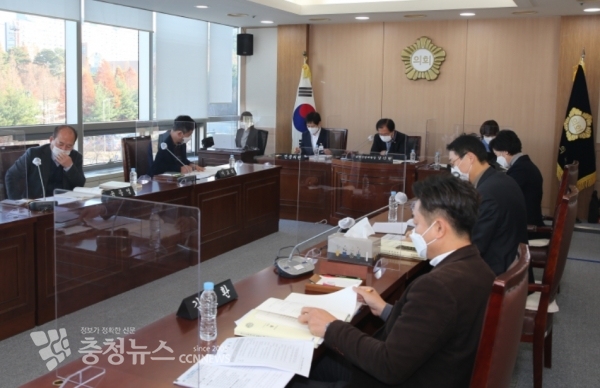 천안시의회 경제산업위원회, 제238회 제2차 정례회 조례안 심사