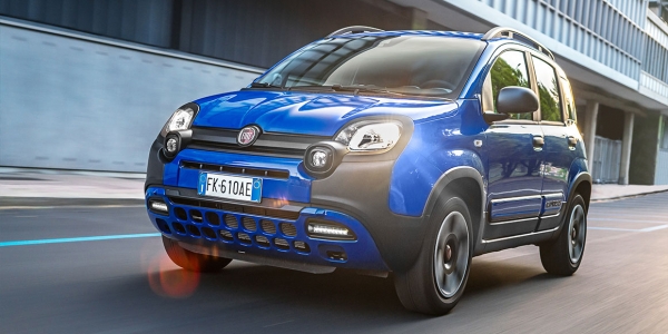 피아트 판다 차량 이미지