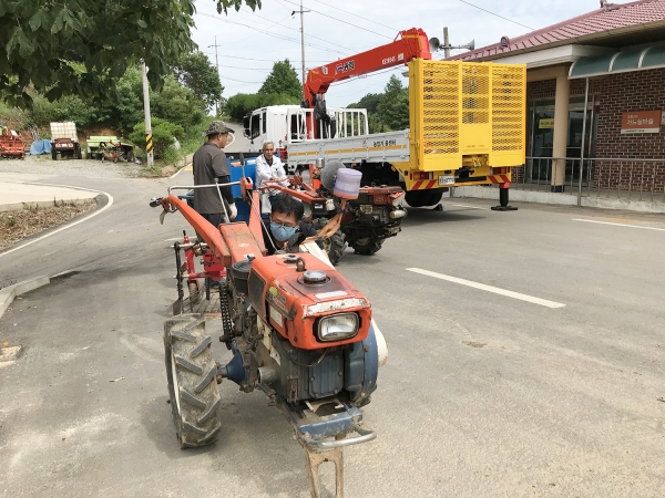 서산시농업기계임대사업소 임대농업기계 운반서비스 이용 모습