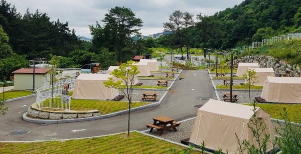 전월산 국민여가캠핑장