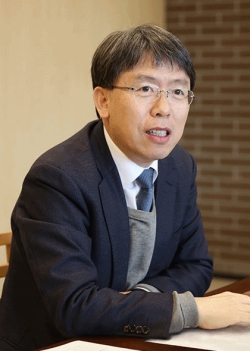 기초과학연구원 노도영 원장.