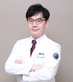 신경과 신채원 교수