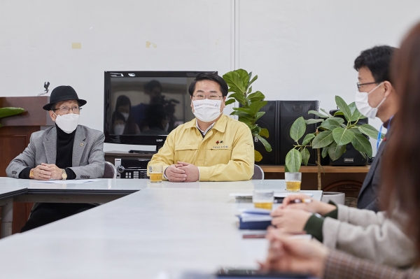 오세현 아산시장 사)한국시각장애인협회 방문 모습