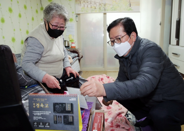 우리 동네 따뜻한 희망 나누기’ 세 번째 방문지로‘둔산2동’ 찾은 장종태 구청장