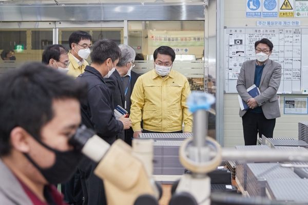 기업방문 ㈜디엠티를 방문한 오세현 시장