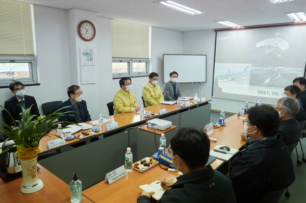 기업방문 ㈜디엠티를 방문한 오세현 시장