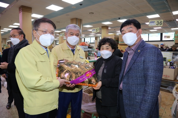 국민권익위 이정희 부위원장 금산군 방문 모습