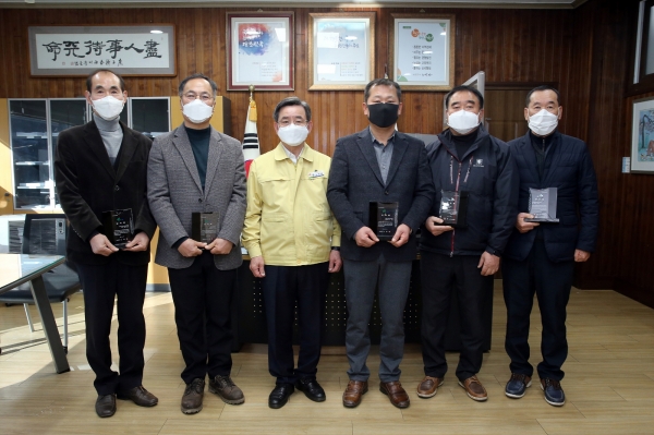 서천군, 서천형 커뮤니티 케어 유공 감사패 수여