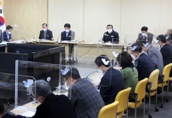 2022년 정부예산 전략보고회 회의 개최 모습