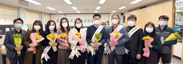 코로나19로 힘겨운 화훼농가 돕기 캠페인 모습