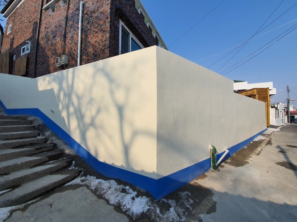 작년 도마2동 도시재생 뉴딜사업 지역 내 노후주택 집수리 후 모습