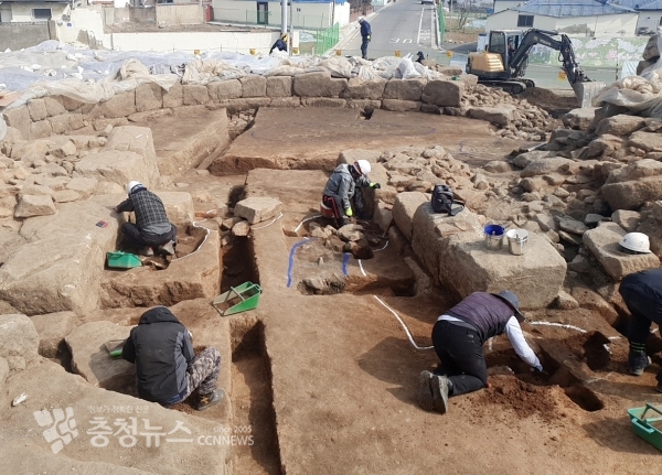 태안읍성 발굴조사 모습