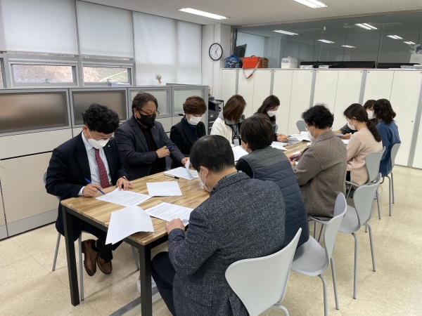 지난달 26일 보건소 회의실에서‘홈택트 건강친구 챌린지’사업 추진 간담회