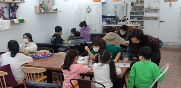 금손공예마을(원내동) 돌봄활동 사진
