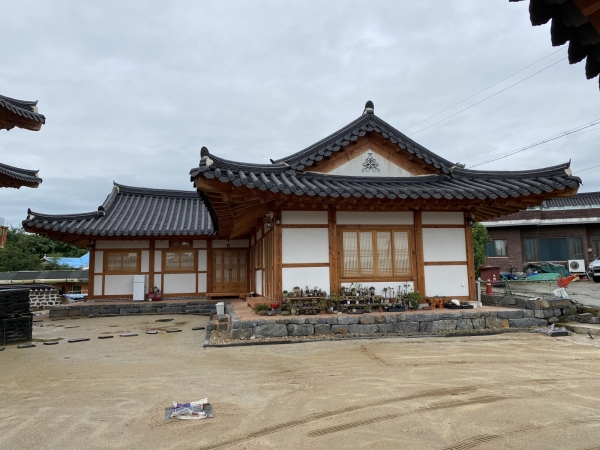 고도이미지찾기 지원 한옥 신축 장면