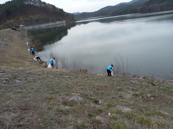 기관 및 단체 합동 고복(용암)지 환경정화행사 개최