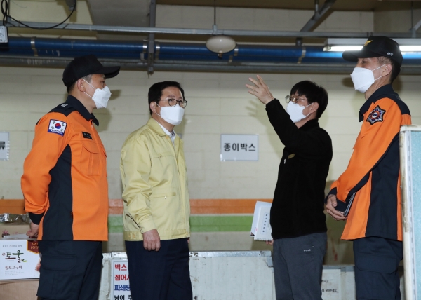 주상복합건물 안전시설 점검 모습