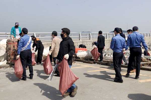 민관 합동 바다정화활동 모습