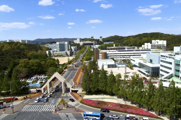 충남대학교 전경