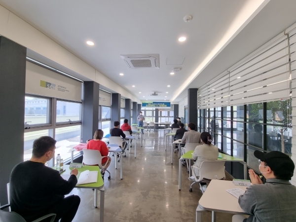 2021 순천향대학교 창업지원단의 초기창업패키지사업안내 사진