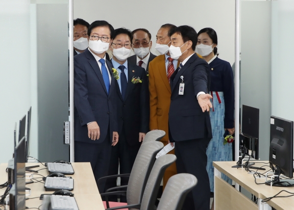 갈마노인복지관 개관