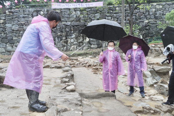 천흥사지 발굴 성과 현장공개