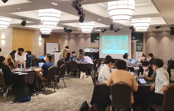 지난 14일부터 15일까지 ‘창업아이디어 개발을 위한 Wake-up Startup 캠프’ 개최