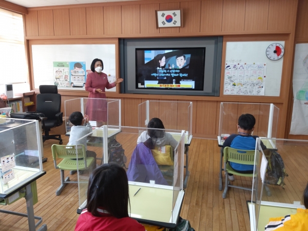 2021년 지역 청소년 대상 금연·절주 교육 모습
