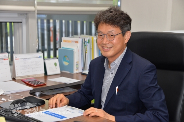 이동섭 세종시 소담동장