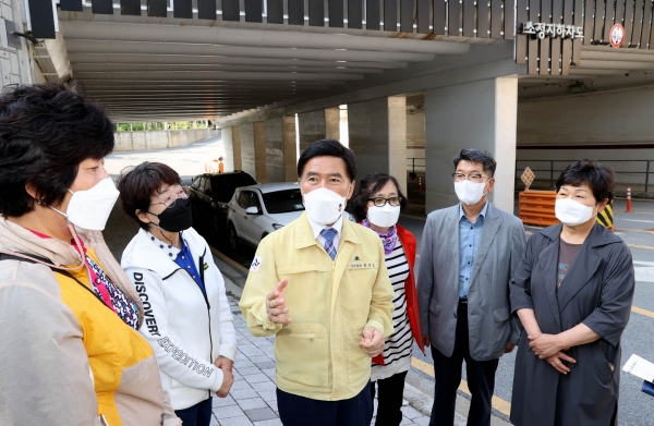 판암동 수해복구지역 현장 동행정담 실시 모습