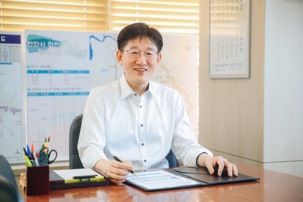 전만권 천안시 부시장 모습