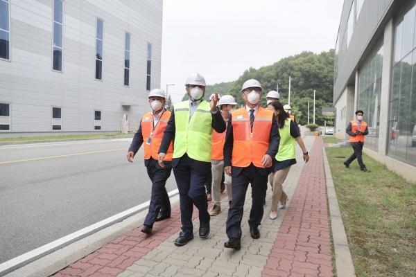 박상돈 시장 유미코아 방문 모습