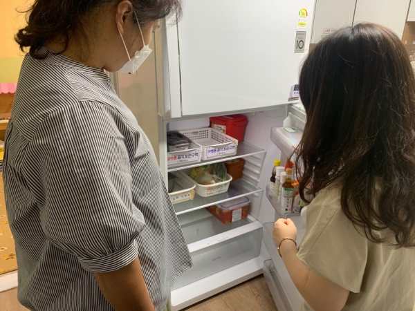 대전 중구 관내 어린이집 급식위생 현장점검 모습