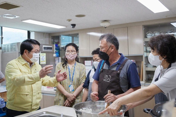 오세현 아산시장 전통주 주조사반 교육 참석 사진
