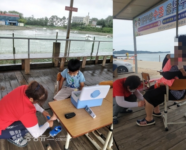 서산소방서 119시민수상구조대가 응급처치를 하는 모습