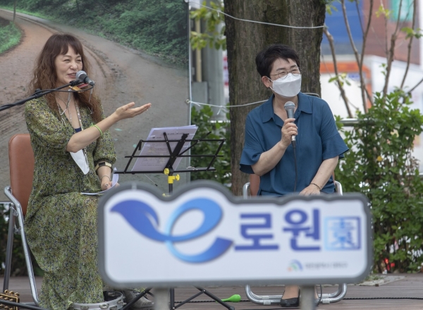 '모퉁이 작은 음악회’ 개최 모습