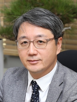 KAIST 전기및전자공학부 강준혁 교수