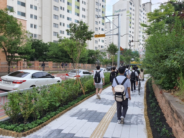 천안시가 조성 완료한 자녀안심 그린숲