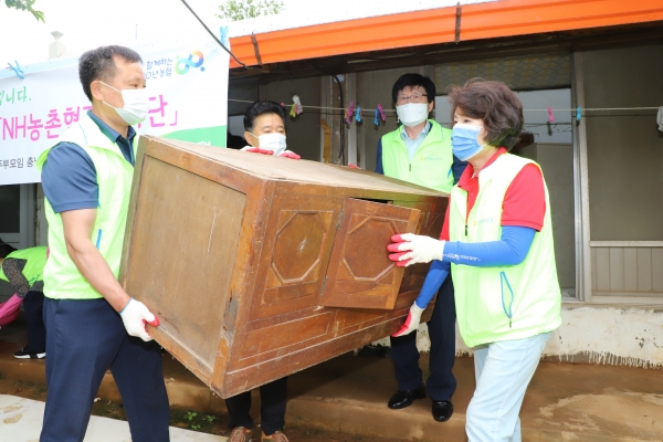 충남세종농협 집수리 봉사활동
