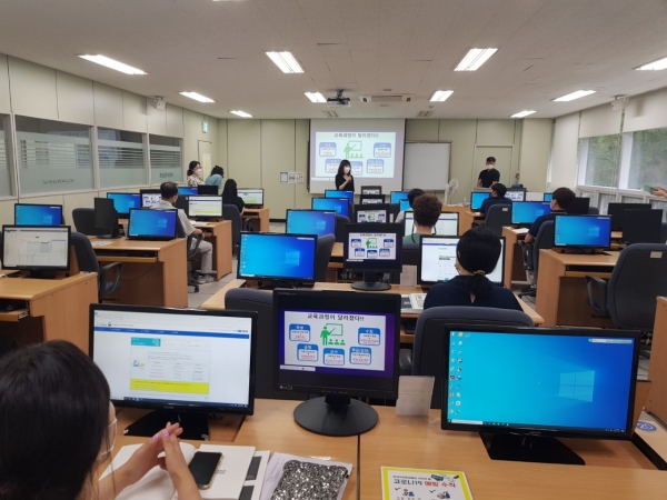 ‘고교학점제 수강신청 프로그램 활용 연수’ 실시