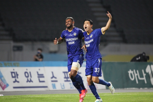 충남아산FC 경기모습